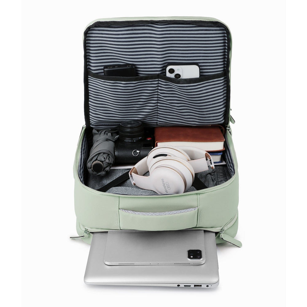 Multi-Pocket USB Travel Backpack — Voyager Travel Max - Laptops up to 16"